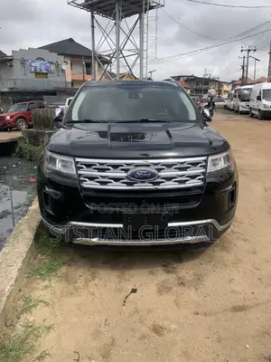 Ford Explorer Platinum AWD 2018 Black