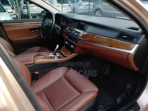 BMW 528i 2013 Gold