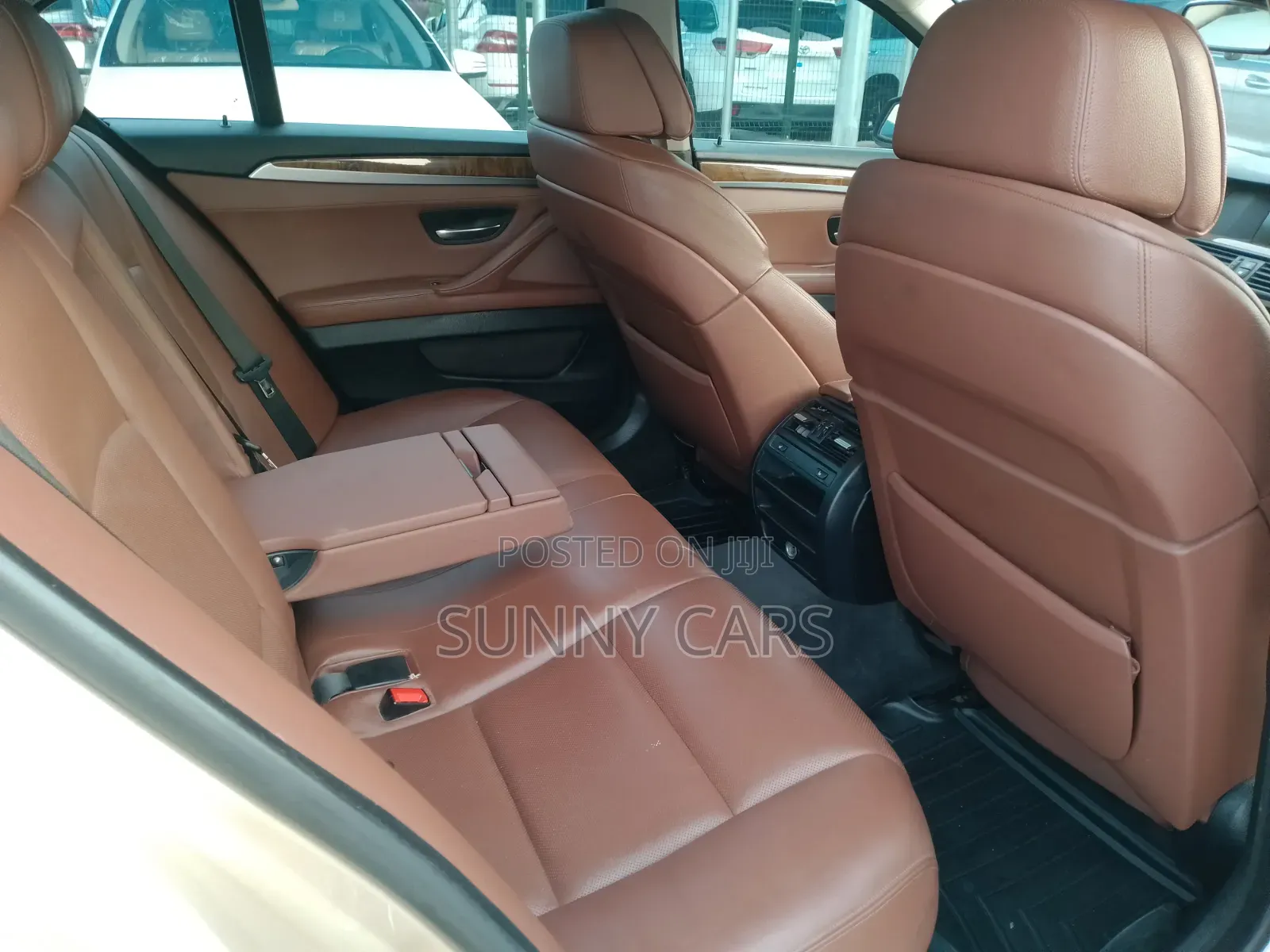 BMW 528i 2013 Gold
