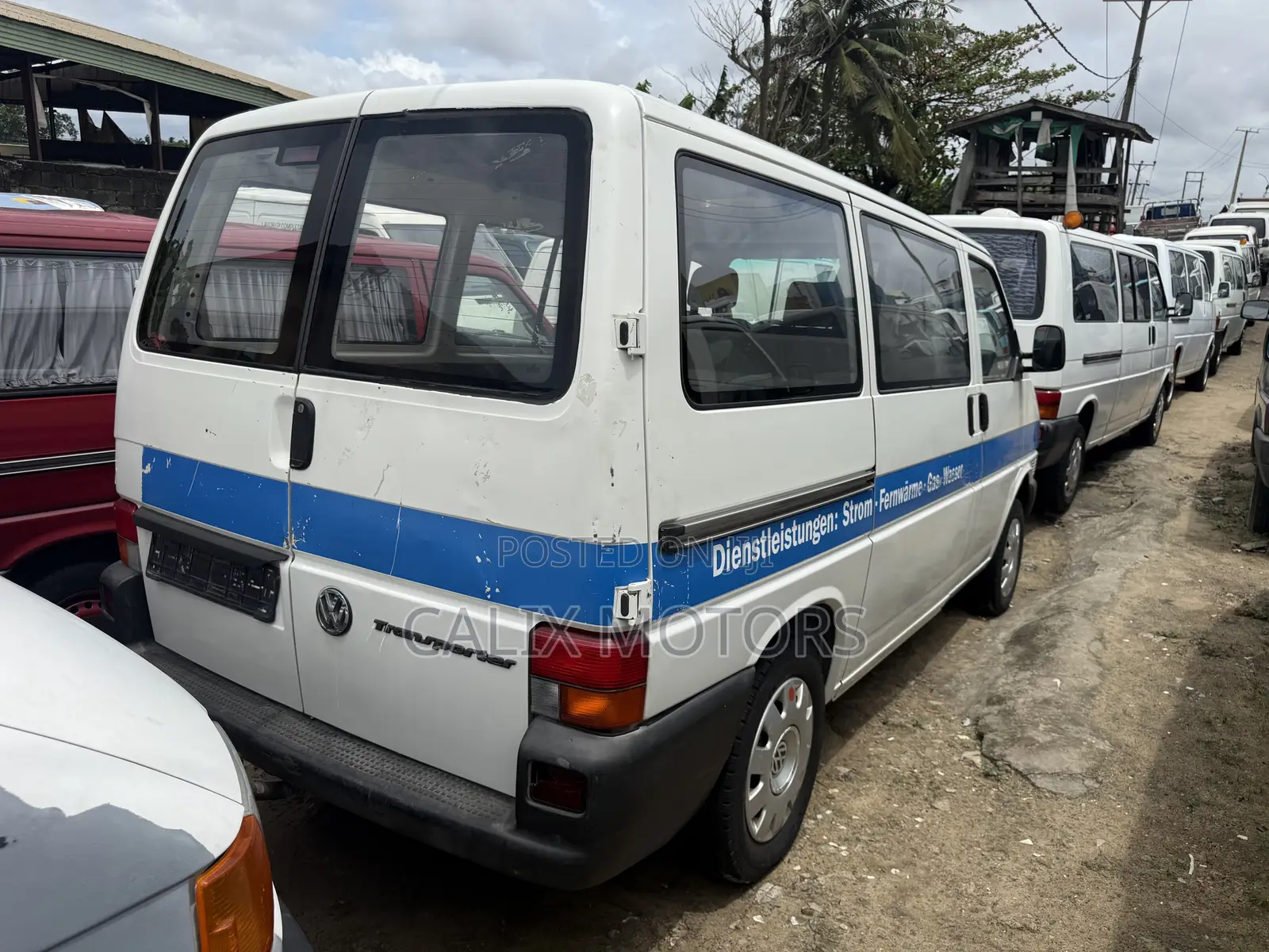 Volkswagen Transporter 2005 White
