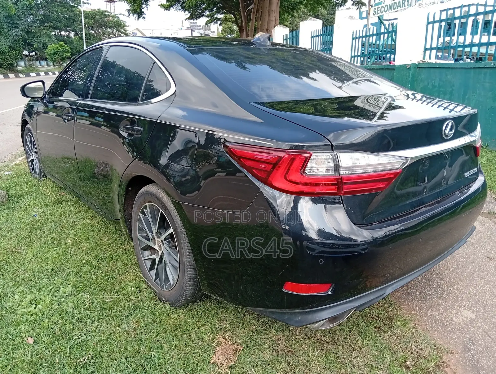 Lexus ES 2017 Black
