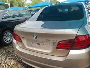 BMW 528i 2013 Gold