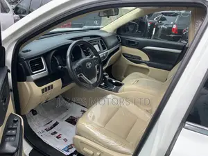 Toyota Highlander 2015 White