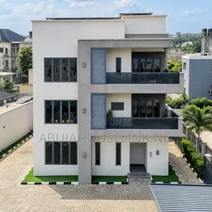 5bdrm Duplex in Wuye Abuja for sale