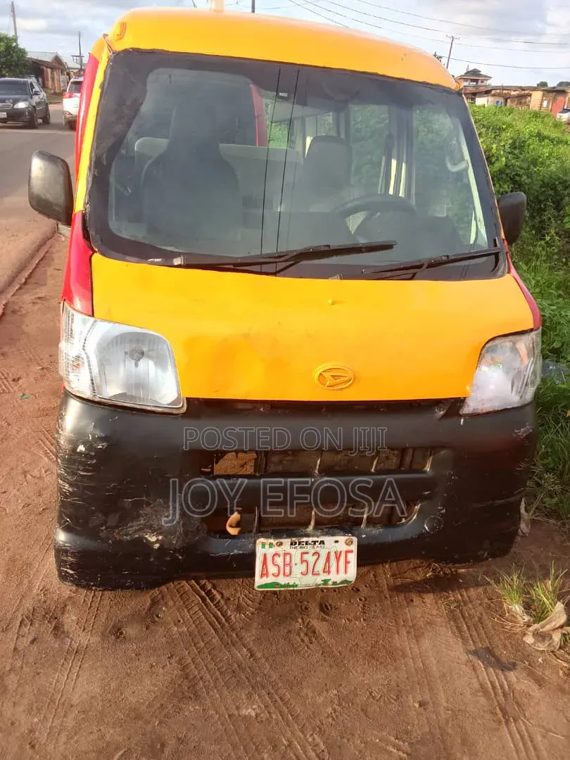 Daihatsu Hijet 2000