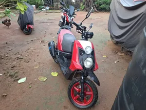 Yamaha 2016 Red