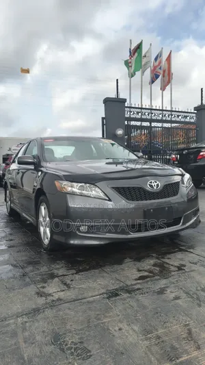 Toyota Camry SE 4dr Sedan (2.4L 4cyl 5A) 2008 Gray