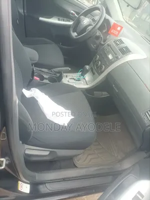 Toyota Corolla 2010 Black