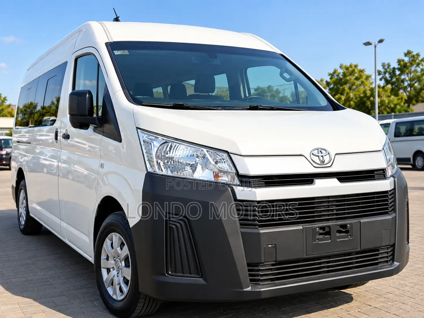 Toyota HiAce 2023 White