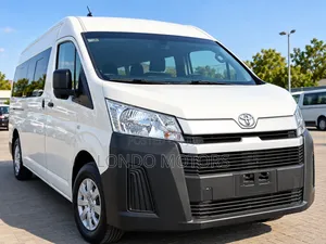 Toyota HiAce 2023 White
