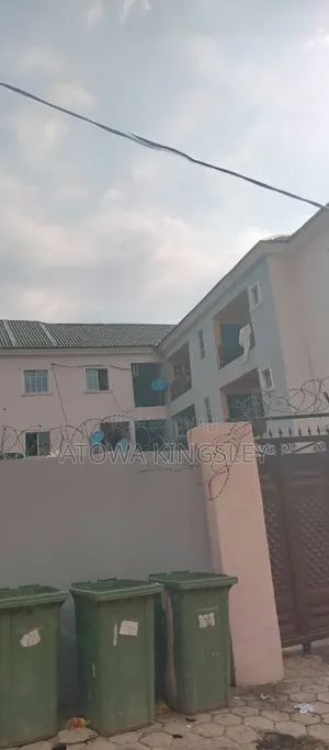 2bdrm House in Army Estate for sale
