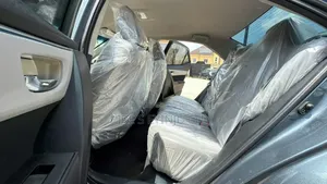 Toyota Corolla 2015 Gray