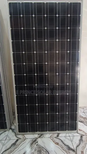 300 Watts Canadians Solar Panel