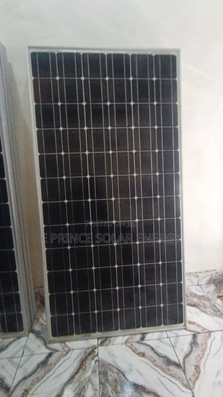 300 Watts Canadians Solar Panel