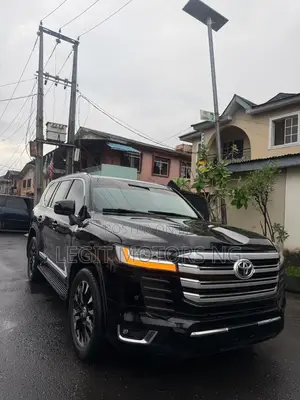 Toyota Land Cruiser 2023 Black