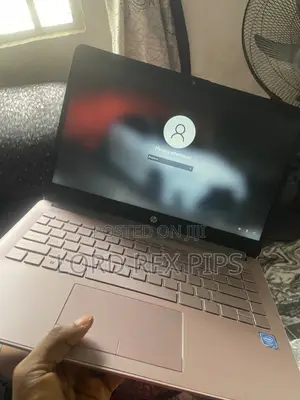 Laptop HP 14-dq1088wm 64GB Intel Celeron eMMC 60GB