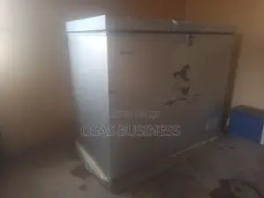 Neatly Used Snowsea 308L Chest Freezer BD-308G - Low Power Consumption