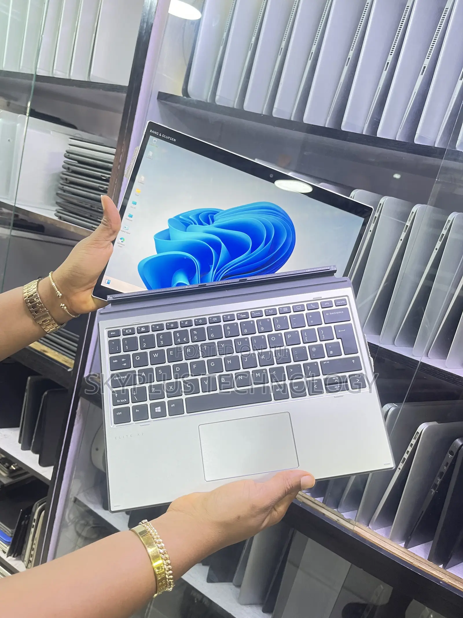 Laptop HP Elite X2 1012 G2 8GB Intel Core i5 SSD 256GB