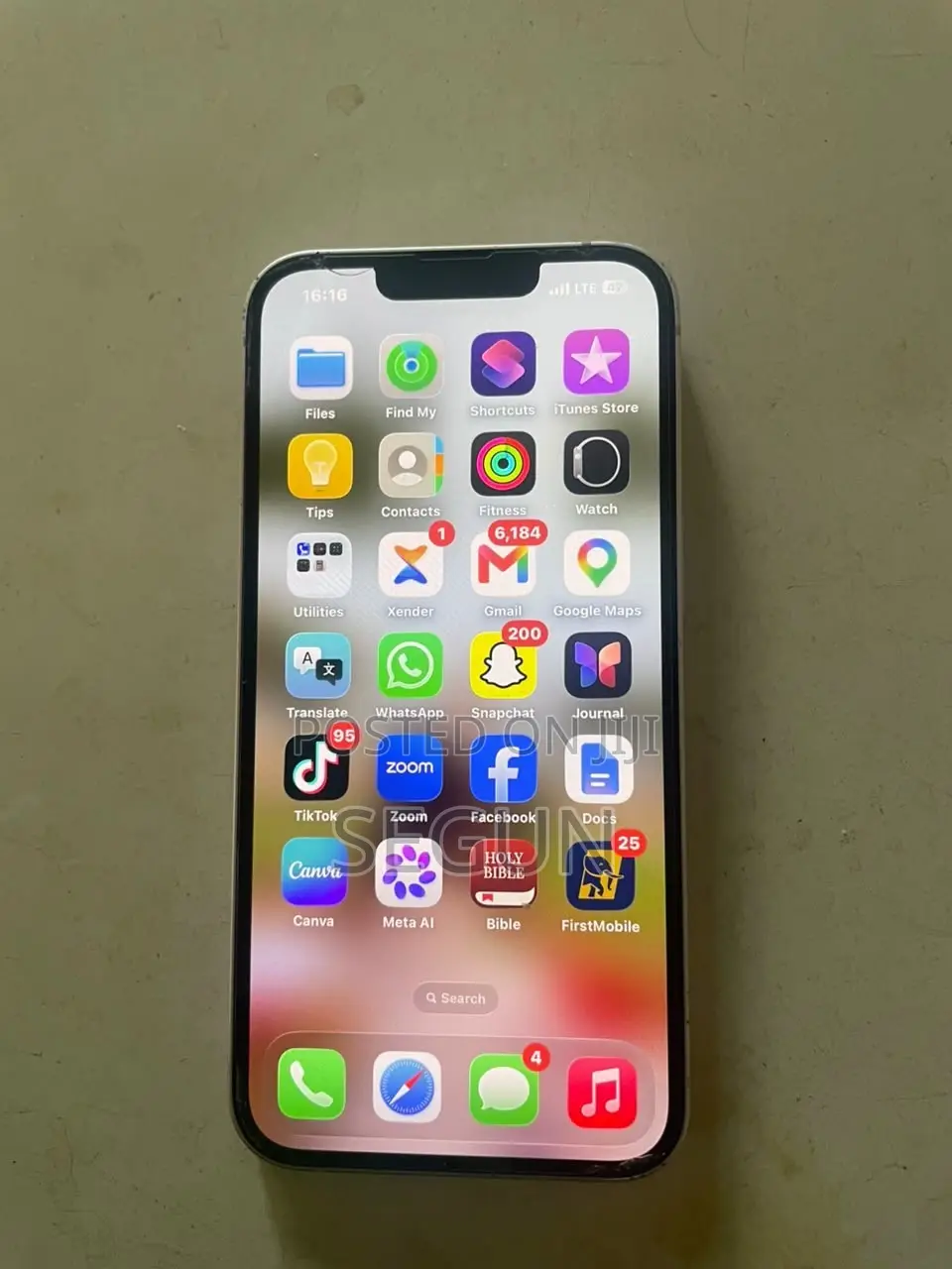 Apple iPhone 13 256 GB White