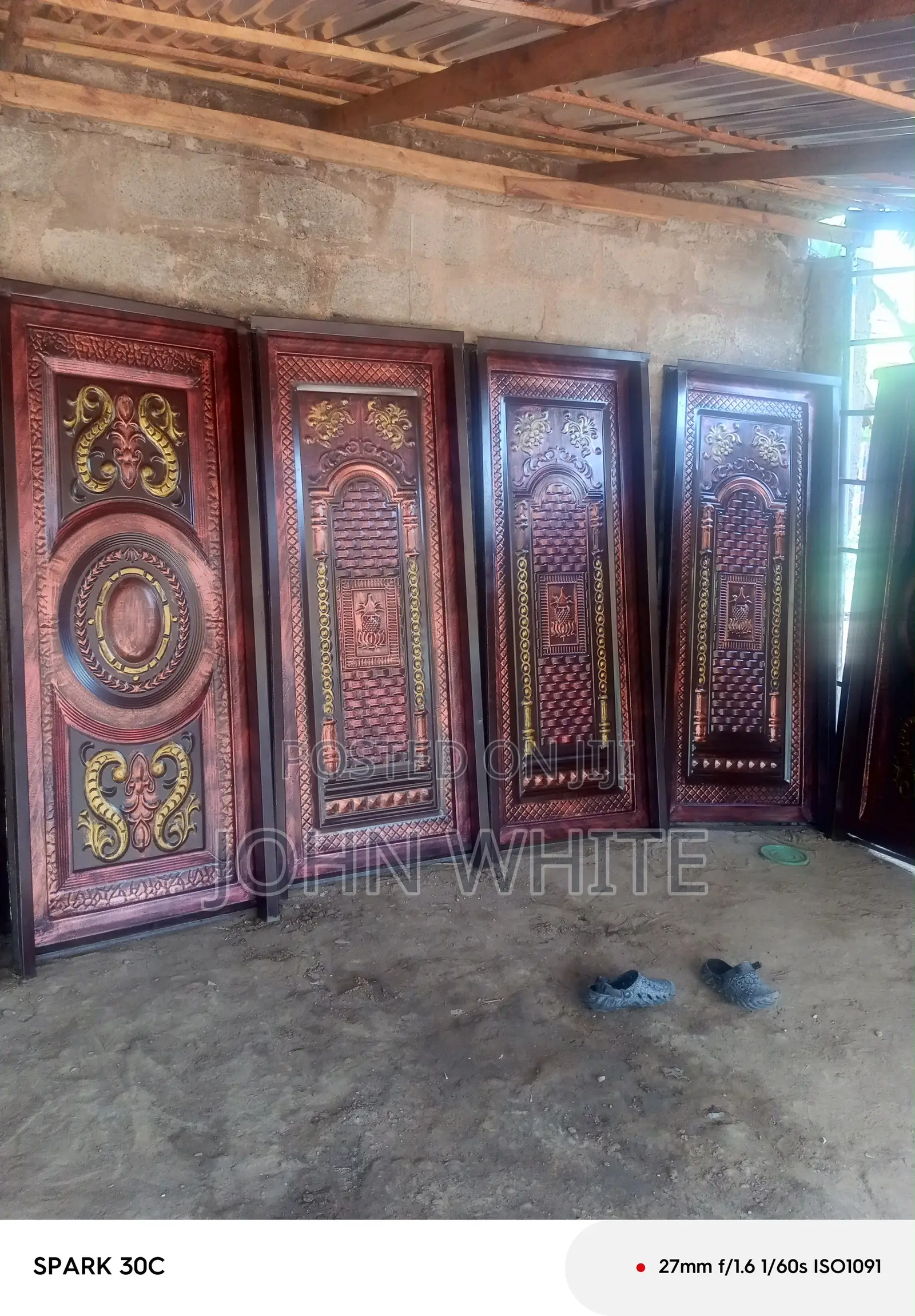 Single Designing Doors
