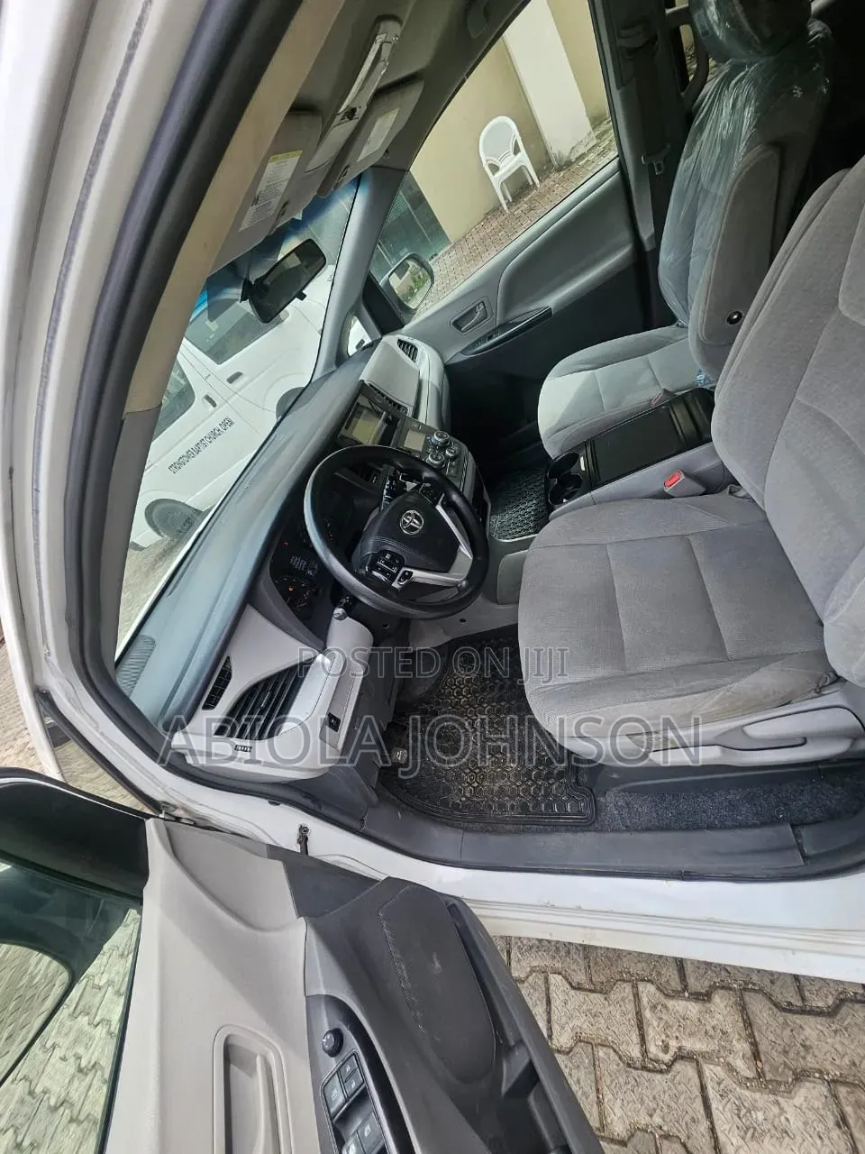 Toyota Sienna 2016 White