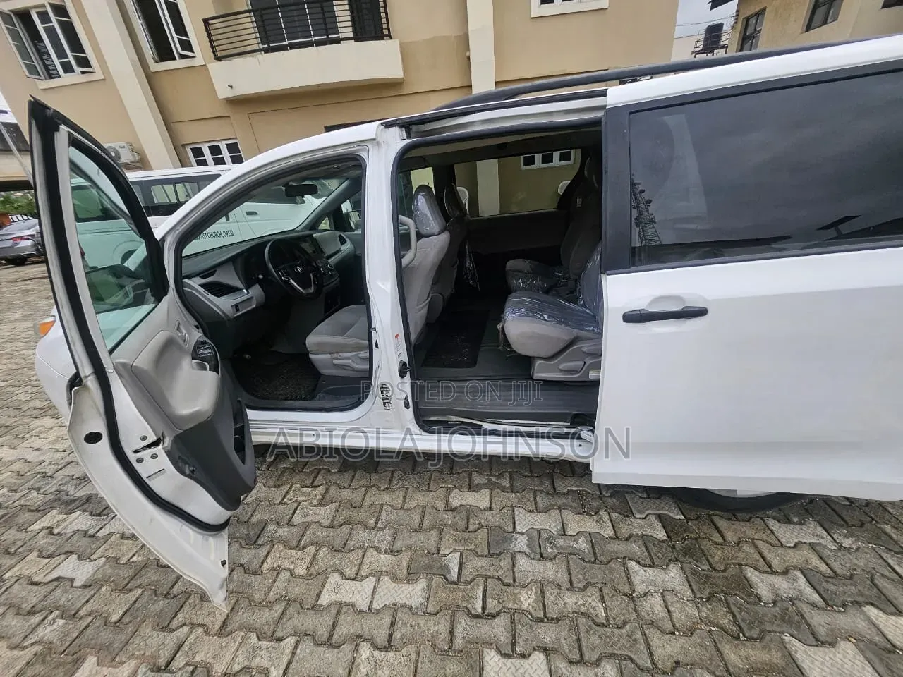 Toyota Sienna 2016 White