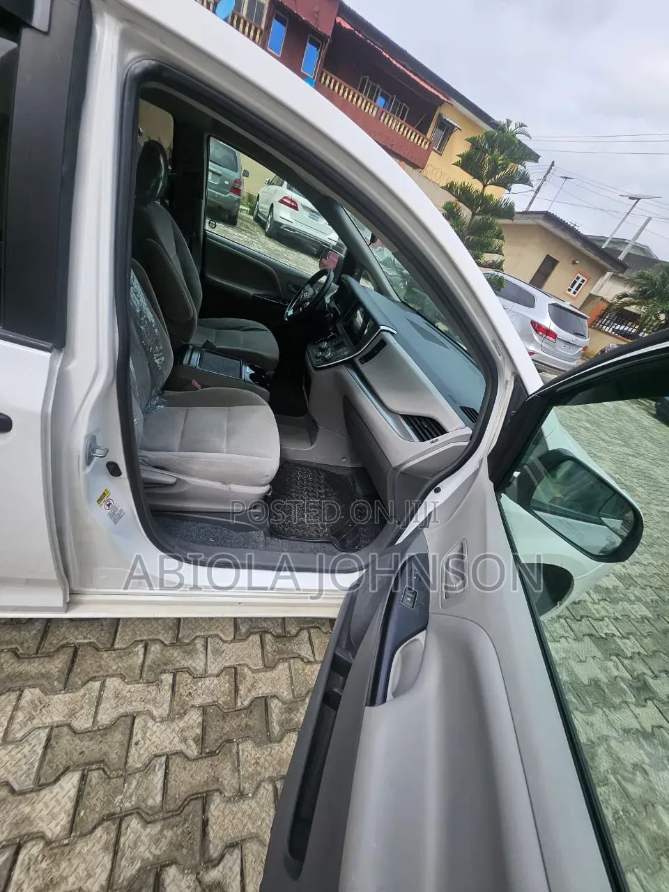 Toyota Sienna 2016 White