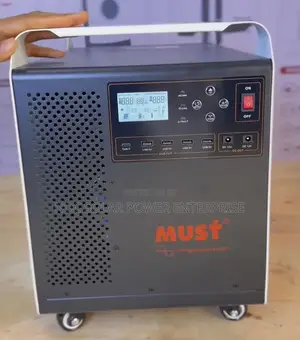 All in One Is Still in Stock 3kw / 3kwh Solar Generator