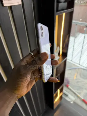 Apple iPhone 11 64 GB Purple
