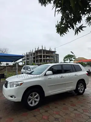 Toyota Highlander Limited 2009 White