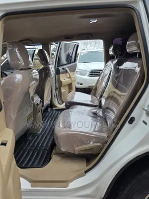 Toyota Highlander Limited 2009 White