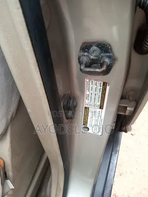 Nissan Versa 2007 Gold