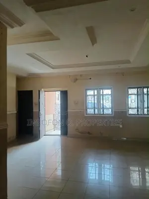 3bdrm Apartment in Kubwa for rent