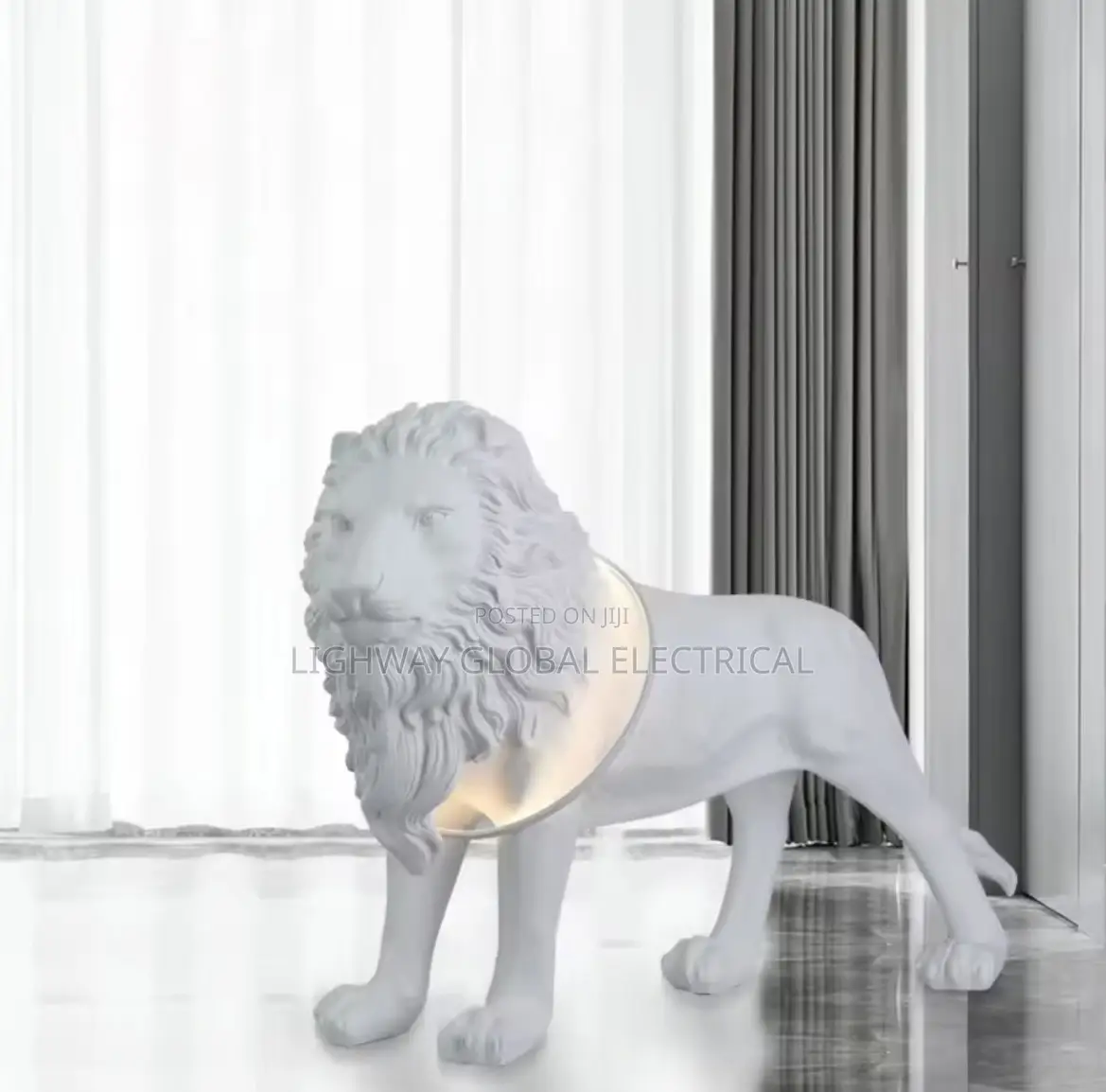 Indoor Creative Resin White Lion Sculpture