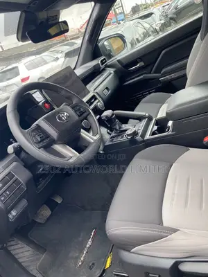 Toyota Tacoma TRD Sport Double Cab 4WD 5.0 ft. SB (Automatic) 2025
