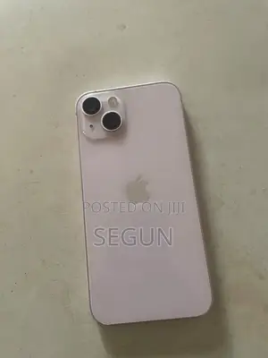 Apple iPhone 13 256 GB White