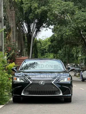 Lexus ES 2019 Black