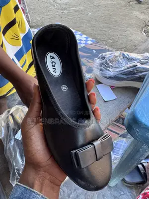 B Care Girls School Shoe