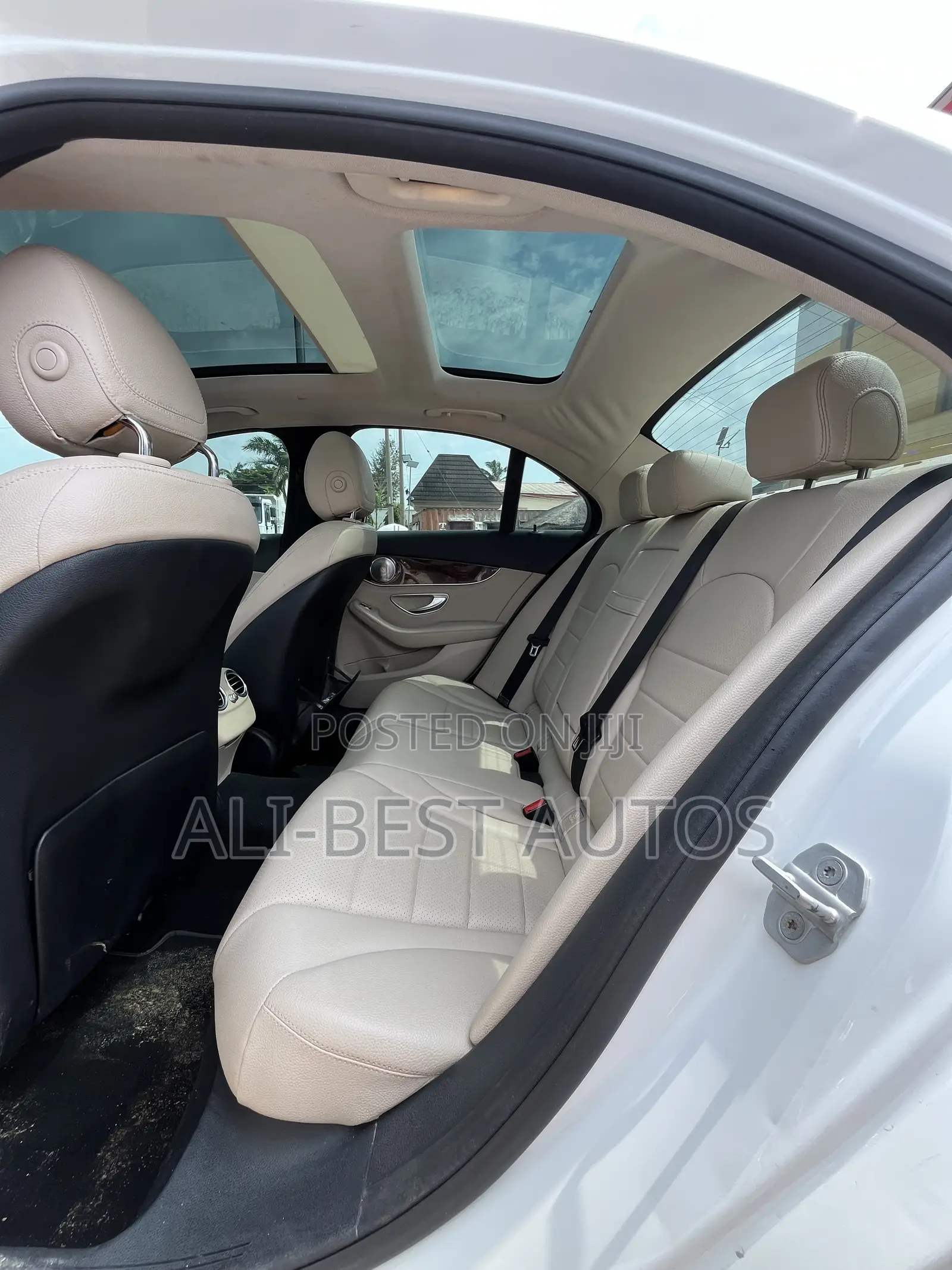 Mercedes-Benz C300 2014 White