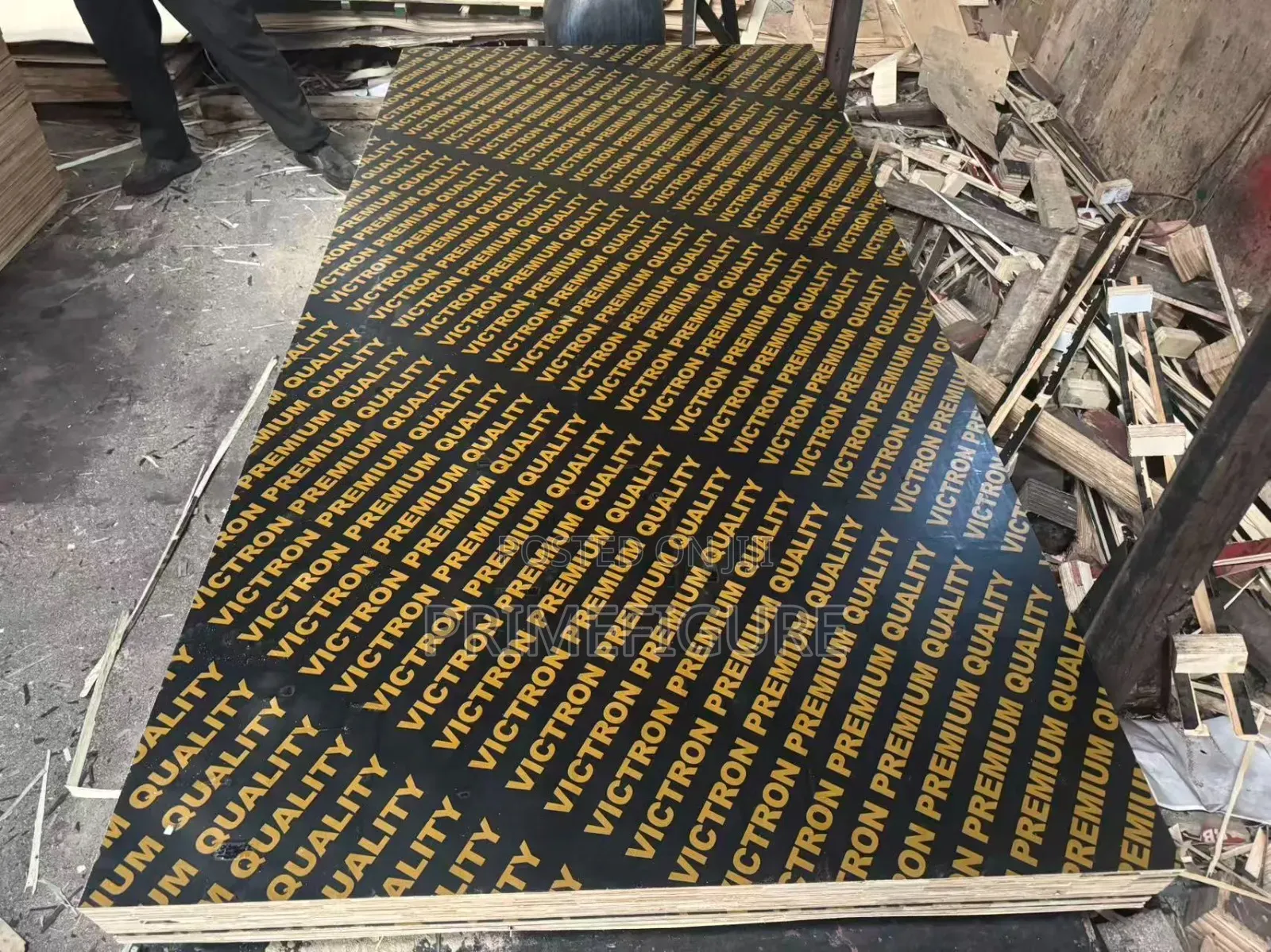 Marine Board and Acrylic Grey and White