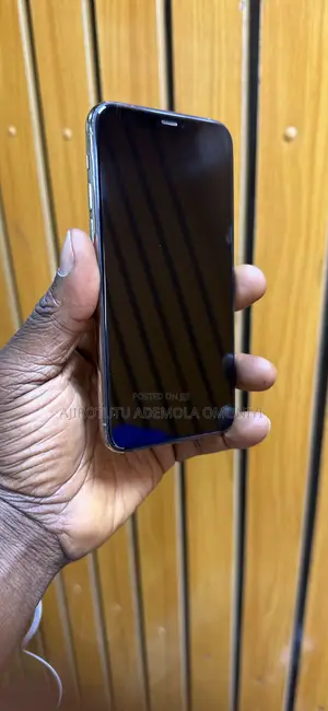 Apple iPhone 11 Pro 64 GB Gold