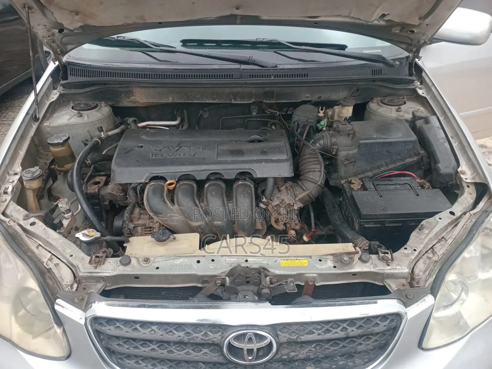 Toyota Corolla 2004 Silver