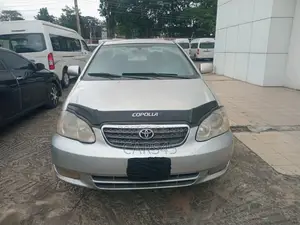 Toyota Corolla 2004 Silver