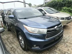 Toyota Highlander 2016 Blue