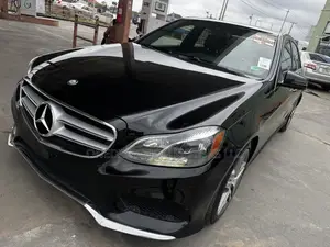 Mercedes-Benz E350 Base 4Matic Sedan AWD (3.5L 6cyl 7A) 2014 Black