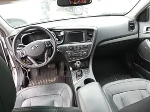 Kia Optima 2011 White