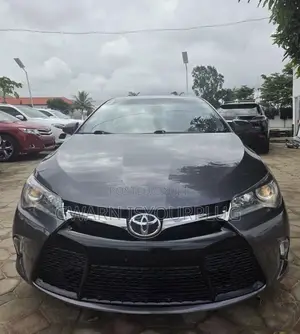 Toyota Camry SE 4dr Sedan (2.5L 4cyl 6A) 2016 Gray