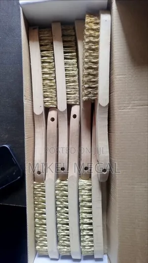 Brass Wire Brush Lessman