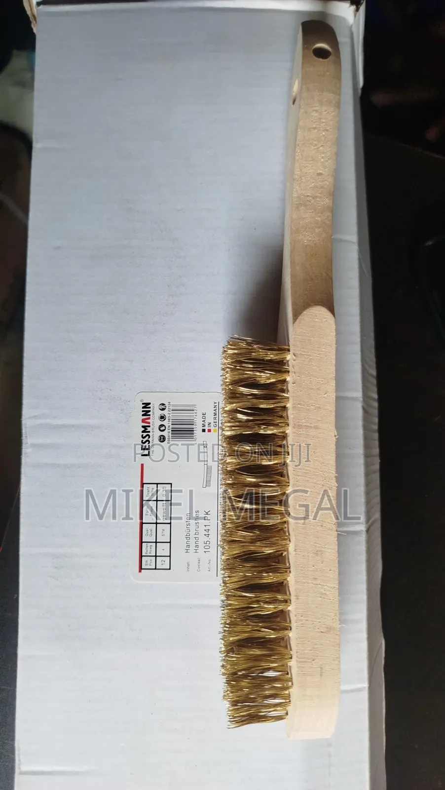 Brass Wire Brush Lessman