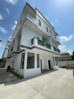 3bdrm Duplex in Lekki Phase 1 for rent